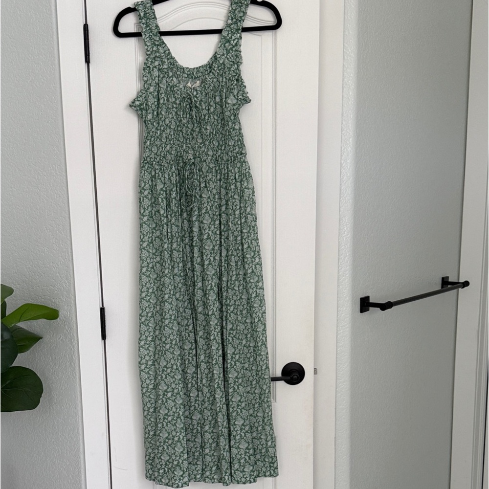 Doen Emmaretta Peridot Tea Floral Small NWT